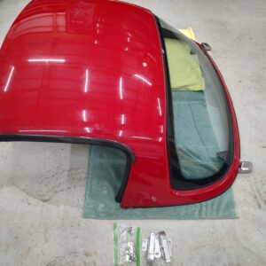 Red Miata hardtop NA/NB