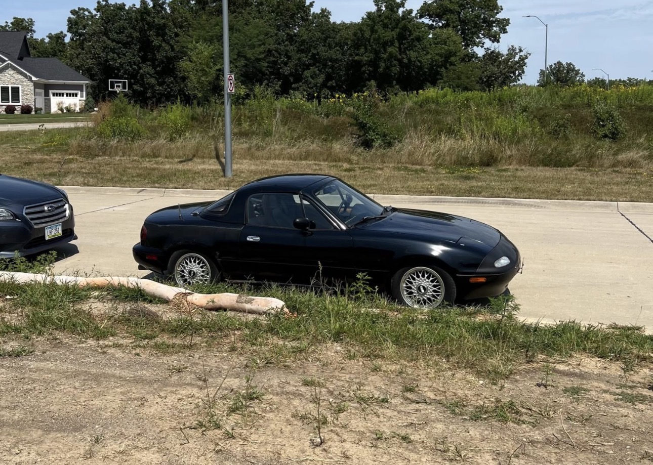 90-05 Mazda Miata Hardtop - Image 10